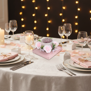 Candela in Vetro Rosa con Fiori, Elegante Decorazione da Tavola per Feste - Product Image 3