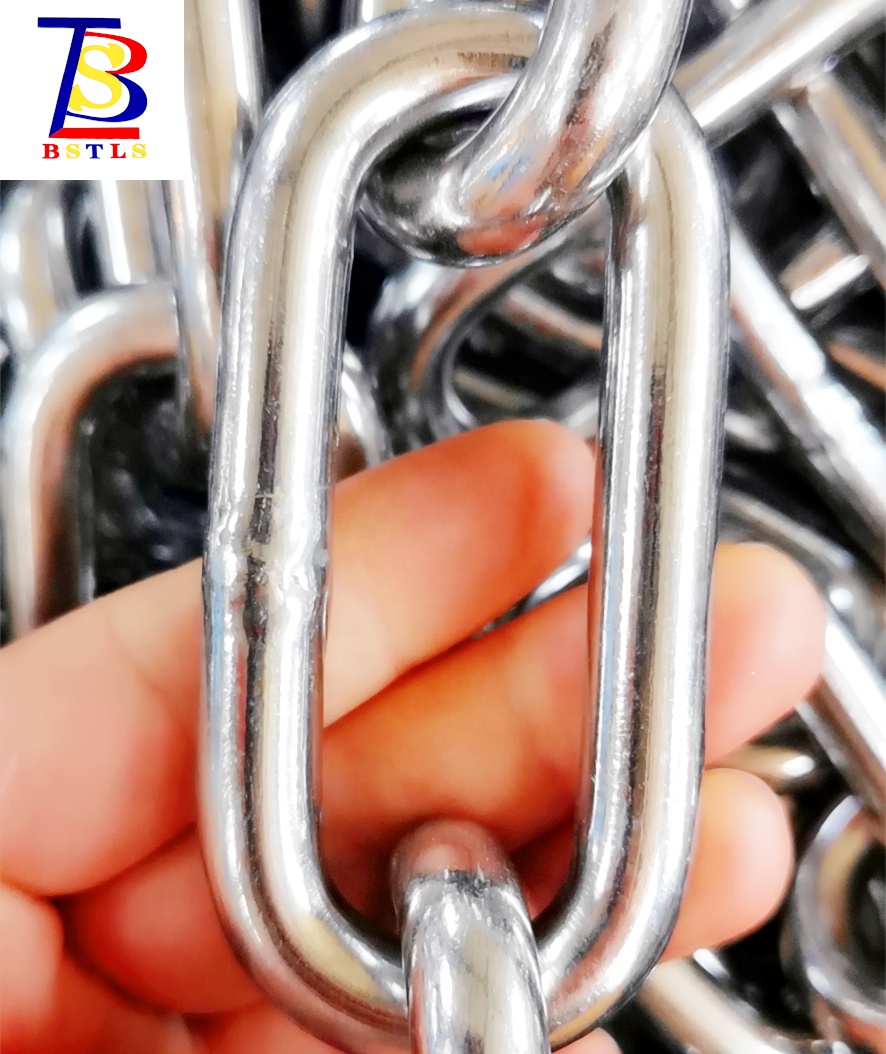 Electro Galvanized DIN5685 A/C Carbon Steel Welded Link Chain