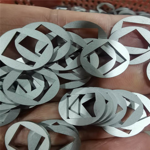 Vendita calda 304 in acciaio inox piccola <span class=keywords><strong>guarnizione</strong></span> piatta in alluminio ottone rame metallo carbonio metallo Hardware cuneo zinco parti denti interne semplici - Product Image 6