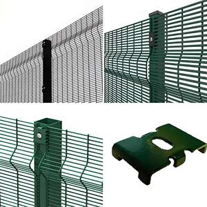 Valla de Alta Seguridad 358 Anti-escalada, Panel de Malla de Alambre Soldado Clearview, Acero Galvanizado, para Perímetros Exteriores de Ranchos, Prisiones y Aeropuertos - Product Image 3