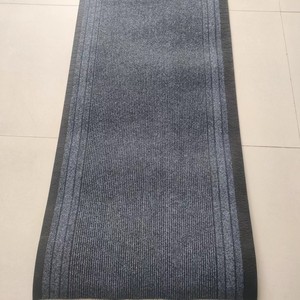 Tappeto Runner in poliestere a righe con supporto in PVC per bambini Design in stile per porta esterna con tessuto a mano - Product Image 1