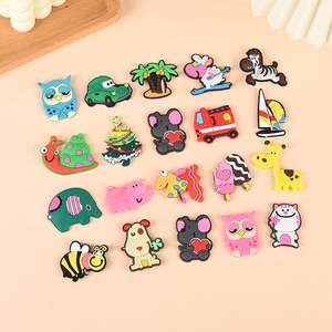 Imanes de Refrigerador de PVC con Diseño de Animales - Imanes Decorativos Suaves para el Hogar y la Cocina - Product Image 1