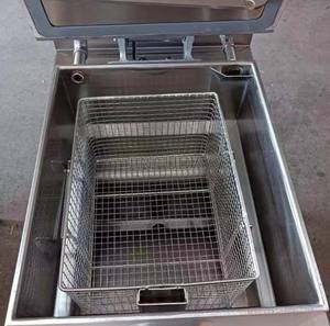 Friggitrice a Pressione Verticale ad Alta Efficienza con Filtrazione dell'Olio per Negozi di Fast Food e Pollo Fritto - Product Image 6