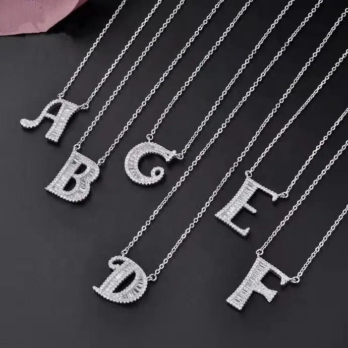 Fashion Jewelry Women Hot Selling Sterling Silver Iced Initials A to Z Letter Necklace Wholesale