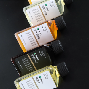 Marie's 100ml Couleur moyenne Peinture à l'<span class=keywords><strong>huile</strong></span> Térébenthine moyenne Dilution Agent nettoyant <span class=keywords><strong>Huile</strong></span> <span class=keywords><strong>de</strong></span> <span class=keywords><strong>lin</strong></span> mature <span class=keywords><strong>Vernis</strong></span> brillant - Product Image 1