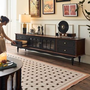 Mueble de TV de Madera Maciza Estilo Retro Francés, Mueble de Almacenamiento de Pie para Sala de Estar Estilo Americano en Color Negro - Product Image 1