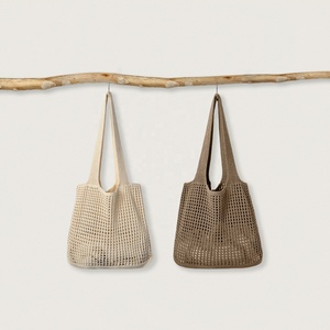 2024 thiết kế mới của phụ nữ <span class=keywords><strong>Tote</strong></span> Túi xách bãi biển bán buôn Crochet lưới túi mua sắm thời trang với mô hình màu rắn - Product Image 1
