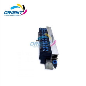 Barre de support d'origine G2.335.015 VIMP-<span class=keywords><strong>2000</strong></span>-12 <span class=keywords><strong>CPL</strong></span> M2.184.1201 Cylindre pneumatique 12 trous pour unité de valve Heidelberg SM52 Pièces <span class=keywords><strong>CPL</strong></span> - Product Image 4