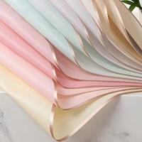 Kertas Pembungkus Bunga Berlapis Emas Tahan Air Matte 56x56cm, Kertas Seni Floral untuk Buket, Bahan Hari Ibu