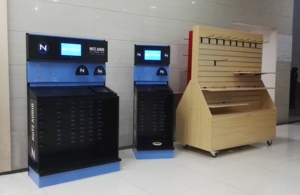 hang Accessories Snacks with Hooks Wooden <strong>Display</strong> Standing with Wheels <strong>Display</strong> Stand <strong>Log</strong> Style Modern Classic - Product Image 4