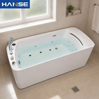Baignoire de massage moderne en acrylique, baignoire à remous autoportante avec jets d'air et jets d'eau