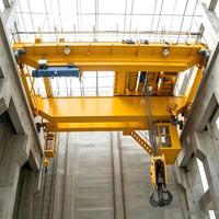 Pont roulant européen à double poutre 80T à faible hauteur de levage, VFD, faible charge par roue, modulaire pour atelier de grandes cuves sous pression