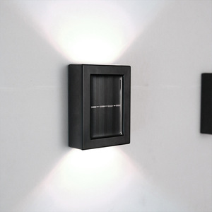 Solar Wall Lamp Outdoor Garden <b>LED</b> <b>Light</b> Waterproof Aluminum Square 20 Degree Beam Angle Polycarbonate <b>Diffuser</b> - Product Image 3