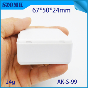 מארז תיבת הילוכים pcb שחור תיבת בקרת פלסטיק קטנה תיבת pcb 67 (l) * 50 (w) * 24 (h) מ "מ - Product Image 3