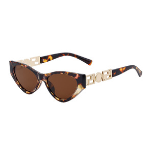 Gafas de sol ojo de gato superventas para mujer UV400 <span class=keywords><strong>lentes</strong></span> inastillables gafas de sol de PC gafas de diseñador para trajes - Product Image 4