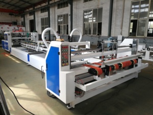 Máquina de grapadora y flejado de carpetas automáticas de China al por mayor para hacer cajas de cartón corrugado - Product Image 4