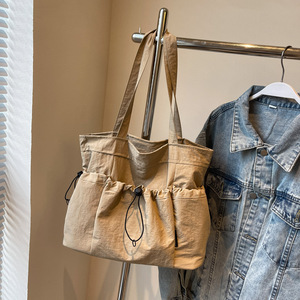 Nhà máy sản xuất túi Tote thông thường hàng ngày nhẹ thời trang và phù hợp cho cả công việc và việc vặt - Product Image 2