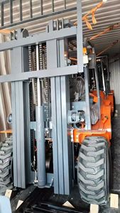 Carretilla elevadora todoterreno HSLLIFT de 3 toneladas, 2WD, <span class=keywords><strong>4WD</strong></span>, Mitsubishi S4S, motor diésel, 3 secciones, 4500MM, carretilla elevadora de combustión interna - Product Image 5