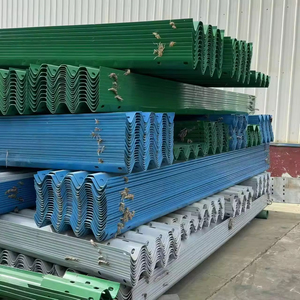 Barrière de sécurité routière à deux vagues galvanisée à chaud, équipement de protection de qualité pour la construction d'autoroutes - Product Image 5