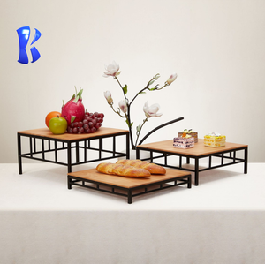 Okey DUBAI Chất Lượng Cao Hiện Đại Tự Chọn Riser Gỗ Soild Thực Phẩm Hiển Thị Đứng Giá Sử Dụng Thiết Bị Phục Vụ Cho Bán - Product Image 6