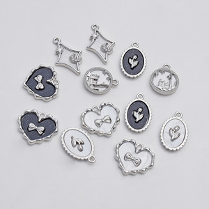Pendentif en alliage en forme de cœur, nœud et tulipe pour la fabrication de boucles d'oreilles, composants de bijoux en alliage de zinc plaqué GJ85 - Product Image 2