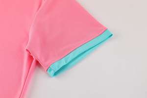 Conjunto de uniforme de fútbol personalizado con franjas degradadas por sublimación, de bajo precio, de secado rápido y transpirable para hombre - Product Image 4