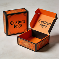 Emballage de marque personnalisé Boîtes d'expédition postales de cadeaux Boîte d'expédition en carton ondulé Boîtes d'emballage de t-shirts personnalisées pour vêtements
