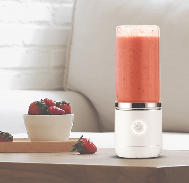 Mini Electric Fruit Juicer Milkshake Machine Portable Ice Breaker Blender Cup Orange Portable Blender Mini Home Usb Rechargeable