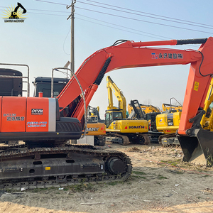 Excavatrice utilisée par ZX240-3 de Hitachi pour des projets exigeants Durable avec la force de creusement supérieure et le poste d'opérateur confortable - Product Image 3