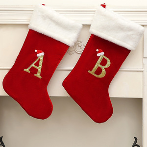 LINGKAI Chaussettes de Noël en velours écologiques avec broderie de lettres dorées, bordure en peluche blanche, personnalisables, décorations de fête suspendues - Product Image 3