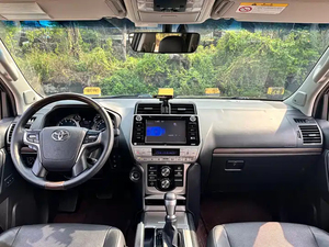 Offre Spéciale – Toyota Prado 3.5L <span class=keywords><strong>VX</strong></span> NAVI <span class=keywords><strong>2018</strong></span> d'occasion, 4x4, 7 places, faible kilométrage, véhicule tout-terrain premium, export. - Product Image 2