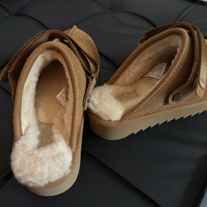 Высококачественные, оптовая продажа, новинка, модные женские босоножки из овечьей кожи на толстой подошве, мужская обувь, зимние нескользкие шлепанцы - Product Image 5