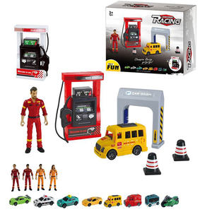 Simulación <span class=keywords><strong>de</strong></span> juego <span class=keywords><strong>de</strong></span> simulación <span class=keywords><strong>de</strong></span> juguete gasolinera con hombres modelo plástico lavado <span class=keywords><strong>de</strong></span> coches juguete eléctrico gasolinera juguete para niños niño - Product Image 3