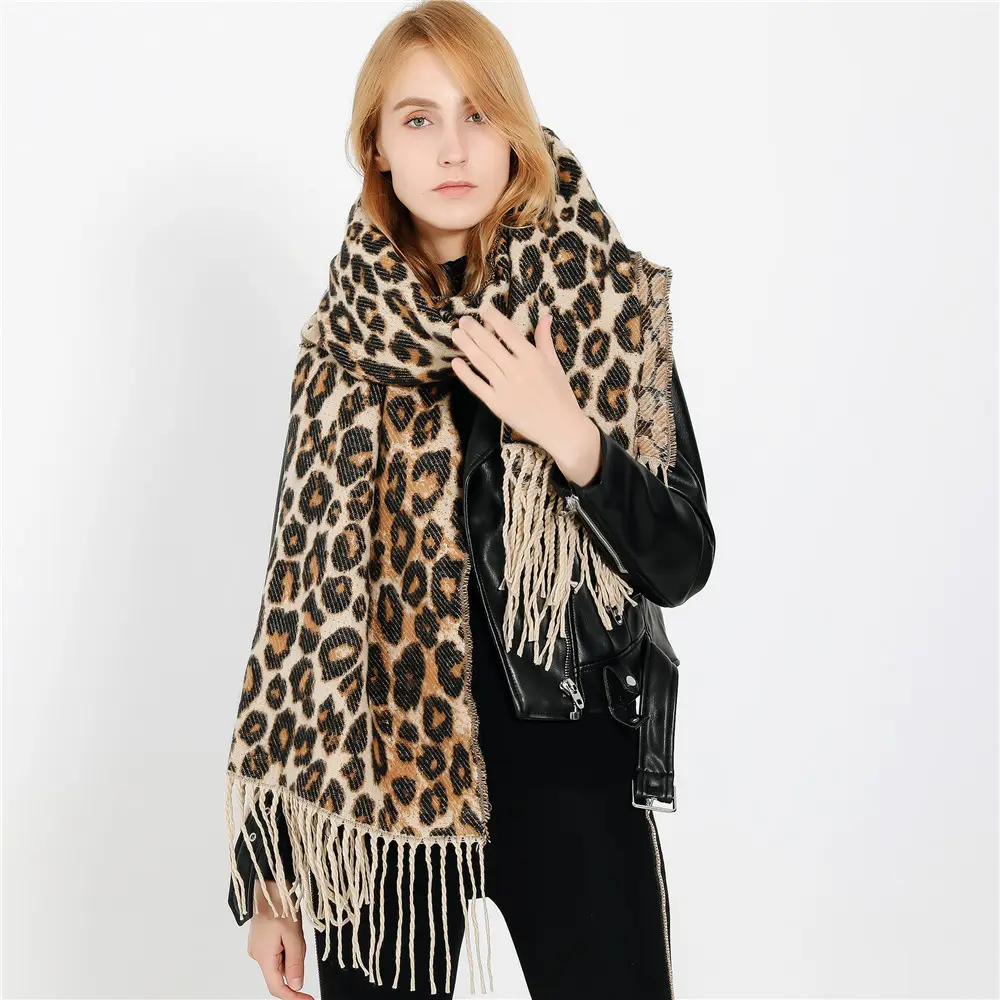 ファッション柔らかい冬の女性の動物の厚いヒョウのスカーフ