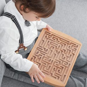 Gioco del Labirinto <span class=keywords><strong>in</strong></span> Legno per Bambini, Giocattolo Educativo per lo Sviluppo Cerebrale, Puzzle per 4-6 Anni, Confezione Colorata - Product Image 1