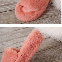 Chaussons d'intérieur personnalisés avec logo, nouvelle collection printemps, en peluche, à semelle épaisse, pour femmes, chaussures tendance