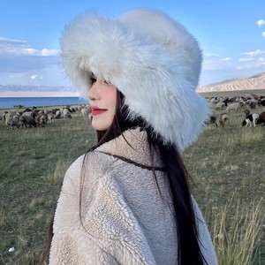 Phụ Nữ Của Mùa Đông Trắng Faux <span class=keywords><strong>Fur</strong></span> <span class=keywords><strong>Trapper</strong></span> <span class=keywords><strong>Hat</strong></span> Tai Flaps <span class=keywords><strong>Fox</strong></span> <span class=keywords><strong>Fur</strong></span> Nhìn Xô Phong Cách Nhiệt Thời Tiết Lạnh Cap Bán Buôn Hàng Ngày - Product Image 1