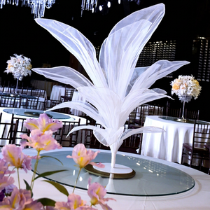 Fleurs de mariage artificielles en gaze blanche lisse, centres de table faits à la main, fleurs géantes en organza blanc ivoire pour fête - Product Image 1