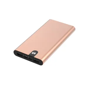 Neues Design Luxus Gold Silber Ultra Slim Große Batterie kapazität Aluminium legierung Gehäuse Hochwertige 7000mAh tragbare Power Bank