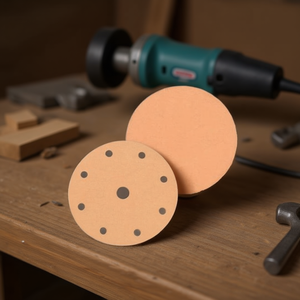 แผ่นขัดแบบเวลโคร 100 กริต 8+1 รู ผลิตจากคอรันดัม สำหรับขัดไม้และโลหะ - Product Image 3