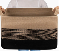 Panier de rangement tissé de grande capacité avec poignée, pratique pour le déménagement et l'organisation.