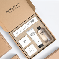 Boîte d'expédition en carton ondulé 100 % recyclable et écologique avec plateau en papier pour l'emballage durable des marques de cosmétiques