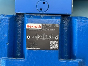 R901094002 4WRZE10W8-85-7X/6EG24N9K31/F1D3M Direccional Proporcional NG10 85L/min 315Bar para Sistemas Hidráulicos Industriales - Product Image 1