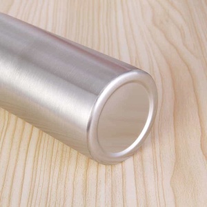 Nueva Botella de Agua Deportiva de Acero Inoxidable, Diseño Clásico Portátil, Aislamiento Térmico a Prueba de Fugas, Regalo Empresarial para Toda Ocasión - Product Image 3