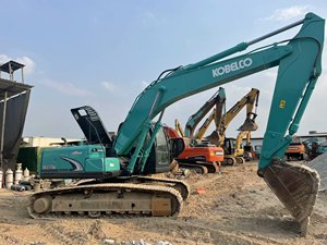 Excavadora japonesa Retro Kobelco 21TON/20TON con Motor de bomba, componentes de caja de cambios, excavadora usada, venta de Shanghai Yard - Product Image 6