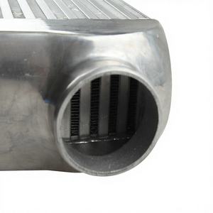 Intercooler Universal de 3 Pulgadas de Entrada y Salida, 550x300x76 mm, Diseño de Barra y Placa - Product Image 6