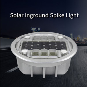 Catarifrangente Stradale Solare LED Bianco IL300 in Alluminio e PC, Impermeabile IP68, per Controllo del Traffico Sotterraneo - Product Image 6