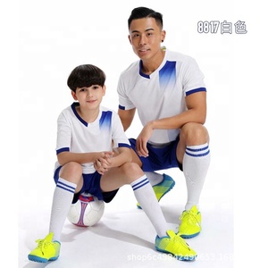 Tuta da <span class=keywords><strong>calcio</strong></span> per <span class=keywords><strong>bambino</strong></span> genitore maglia da <span class=keywords><strong>calcio</strong></span> per tuta da <span class=keywords><strong>calcio</strong></span> per ragazzi tuta da allenamento ad asciugatura rapida - Product Image 2
