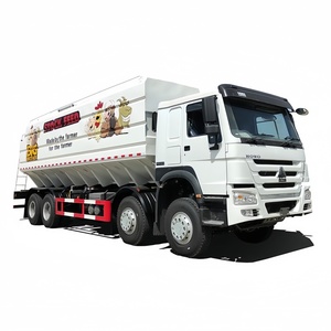 Venta de Fábrica: Camión HOWO 8x4 para Transporte de Alimento para Animales a Granel, para un Transporte Eficiente de Alimento para Ganado y Descarga Rápida - Product Image 2