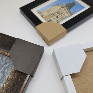 Protector de esquinas de cartón en forma de L de 17x17 cm para marcos de fotos, marcos decorativos y protección de pinturas - Product Image 3